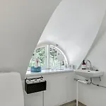 2 Bedroom Beautiful In 別荘